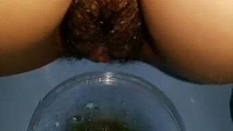 Watch A Perfect Pussy Piss In This Solo Video