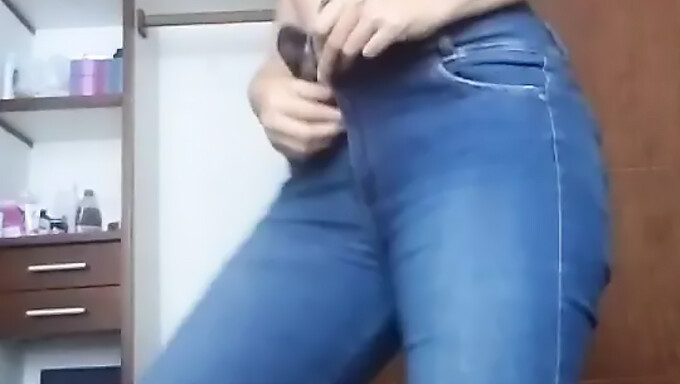 18+ Teen Dostane Kouření Od Svého Manžela