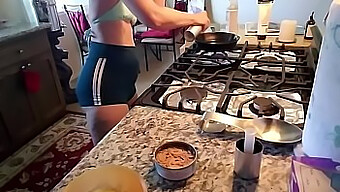 Redhead Milf Aurora Willows Cooks Up A Sexy Meal