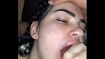 Ragazza Bianca Amatoriale Succhia Un Grosso Cazzo In Questo Video Hd.