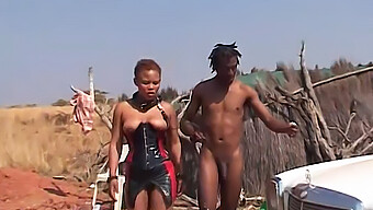 Sesso Africano Intenso Con Un Tocco Fetish